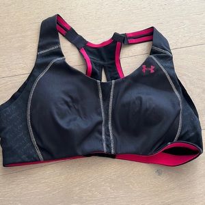 Women’s Under Armour sports bra